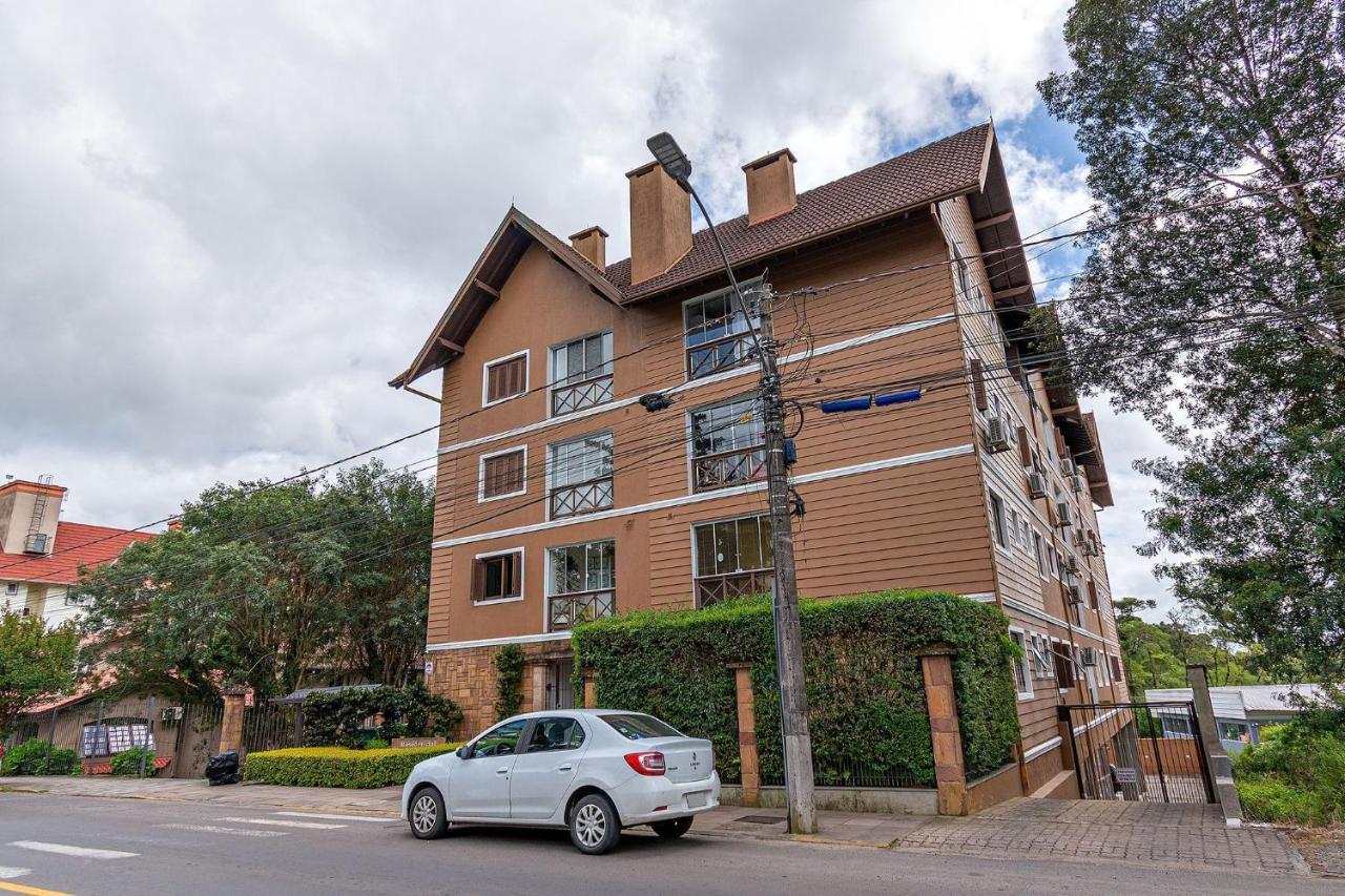 Apto Don Basílio no centro de Canela, excelente custo benefício Apartamento Exterior foto